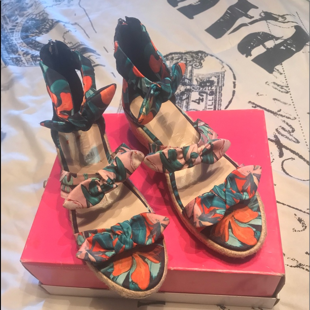Nine West wedge sandals